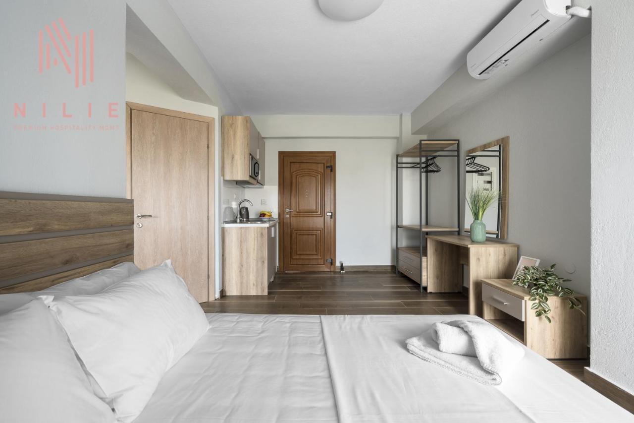 أفيتوس Ultima Summer Residence, Nilie Hospitality Mgmt المظهر الخارجي الصورة